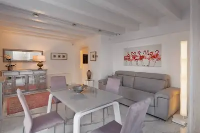 Image de White Villa Luxury - Flamingo Boutique Appartement avec vue sur le lac 70 m² - 2ème étage