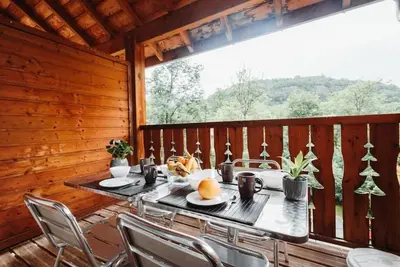 Image de Wifi, piscine, terrasse, balcon, parking, télévision, casier à ski, 56m², Ax-Les-Thermes