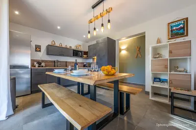Image de Superb apartment T3 65 m2 in chalet - 6 \/ 8 persons