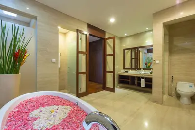 Villa moderne spacieuse 3 Br Seminyak Entr