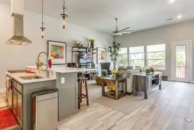 Image de Derniere Minute Special-Nouveau Luxe Centre-Ville Ft Worth Townhome, Proche De Tout!