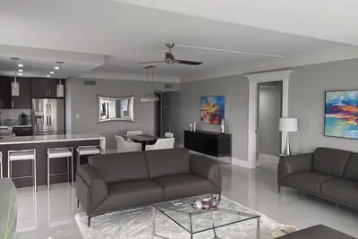 Image de Designer Condo à Bonita Beach en Floride