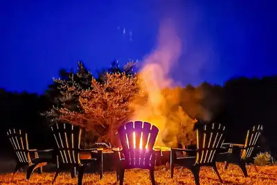 Image de Retraite paisible sur un grand étang privé à quelques minutes du lac Castle Rock!
