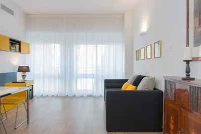 Yellow Brera - Suite Home Milan