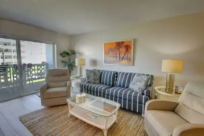 Image de 2br / 2ba - Belle vue sur le golfe et la piscine