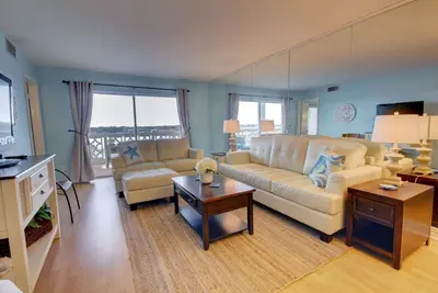 Image de 2br / 2ba - Belles vues sur le son et Fort Walton Beach