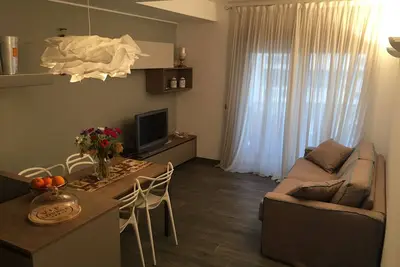 Image de Cannes 2 Bedrooms avec balcon