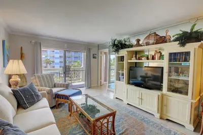 Image de 2br / 2ba - Belle vue sur le golfe et la piscine