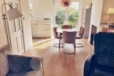 Image de Maison privée rénovée pour 5 personnes