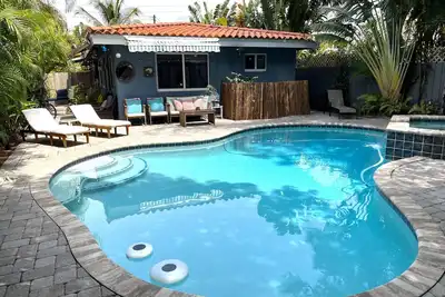 Image de 2/2 Garden Oasis avec piscine privée et eau de mer chauffée / spa à proximité de la plage de Lauderdale