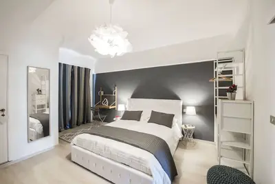 Image de 101 Via Esino (appartement d'une chambre)