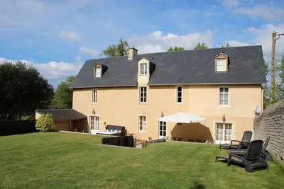 Image de Presbytère du Château d'Argouges, Jacuzzi, Bayeux -Port-en-Bessin