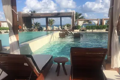 Image de Luxueux Grand Bliss, restaurants raffinés, golf gratuit, club de plage, Cirque du Soleil