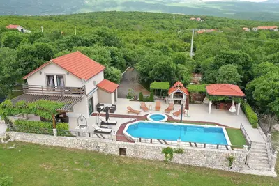 Image de Superbe maison de 3 chambres Ă Grab