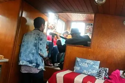 Image de Dormir sur un yacht à moteur