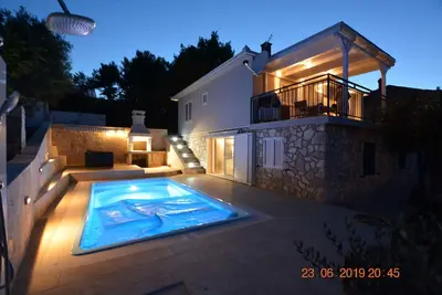 Image de Villa de luxe, piscine privée, vue s\/ mer, Split et montagnes + mooring < 3, 5 T