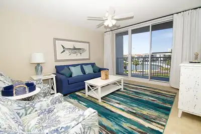 Image de Comme neuf! Entièrement rénové et magnifiquement conçu!