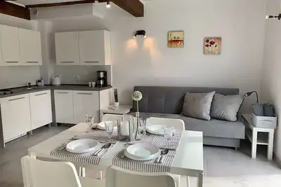 Image de Cottage pour 6 personnes Ă 300 m de la plage DĹşwirzyno \/ Kolberg