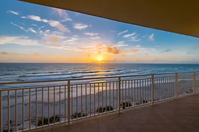 Image de Spécial automne! Direct Oceanfront 3 Bed / 3 Bath