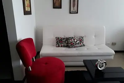Image de alquiler aparta estudios amoblados cali