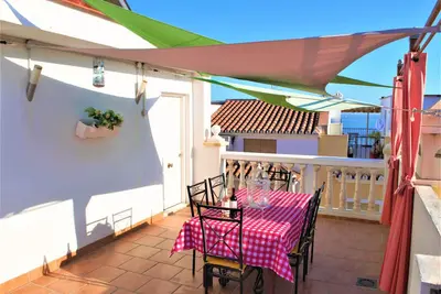 Image de Appartement avec terrasse à 30 mètres de la plage