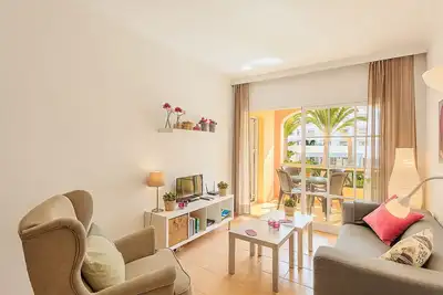 Image de Centre de Nerja - vue mer - plage à 75 m - 2 chambres - 1 salle de bain - Wifi