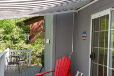 Image de Dog Friendly Cabin | Min to Chimney Rock\/Lake Lure