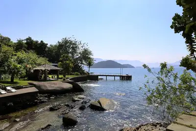 Image de Ocean House avant avec vue panoramique et la structure de navigation
