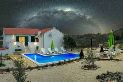 Image de Belle villa Ella Brac