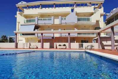 Image de Mediterránea Bl. 1 Esc. 1 1ºC Solo Familias!