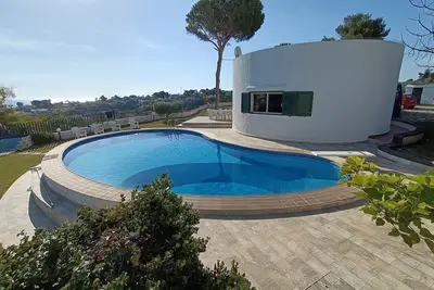 Image de Maison \/ villa - Augusta