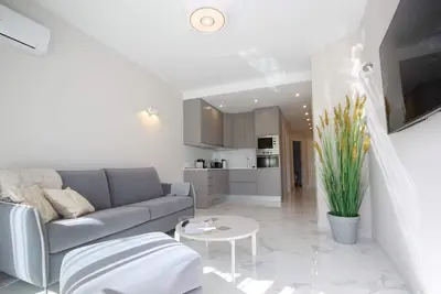 Image de Appartement de luxe en première ligne d'El Duque D11