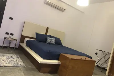 Image de Chambre spacieuse dans le nouveau Caire - Cinquième règlement.