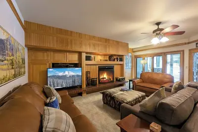 Image de Spa privatif! À quelques pas des remontées mécaniques! Parfait pour un voyage de ski en famille