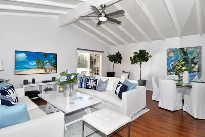 Image de Nouvelle Liste - Balboa Peninsula 3b / R 2ba OceanView près de la plage et de la baie avec A / C