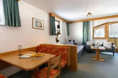 Image de Appartement D \/ 2 chambres \/ douche, bain, W - Ostbacher Stern