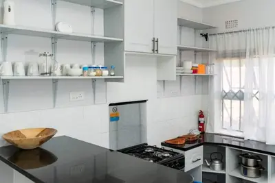 Image de KhayaLethu -Belle Maison de vacances nouvellement construite