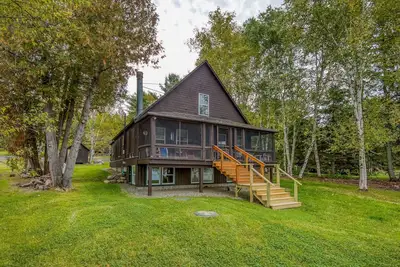 Image de Nouveau pour l'été 2019! ! Barker Loop Cottage avec sa propre plage de sable privée!