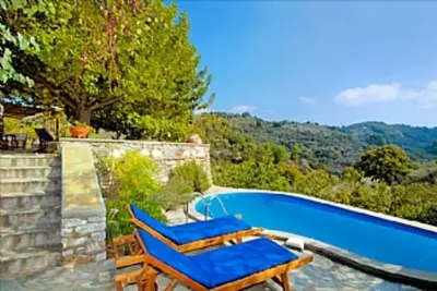 Mulberry Tree Cottage Avec piscine privée et vue sur la vallée (1 chambre, 4 couchages)