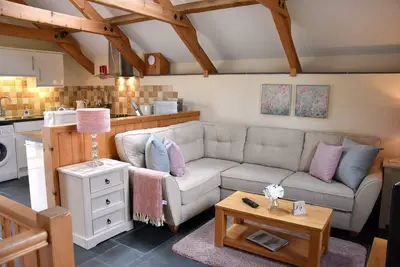 Image de Complexe rural 7 Lux Cottages, Cottage en chêne, Acc Upside Down, Belles Vues
