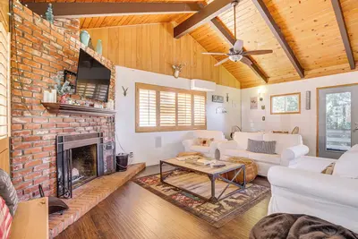 Image de Nouveau! Retraite paisible à Cedar Glen \/ Lake Arrowhead