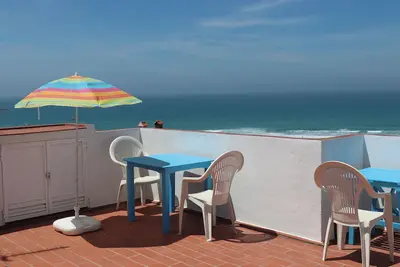 Image de Appartement confortable, terrasse commune sur le toit