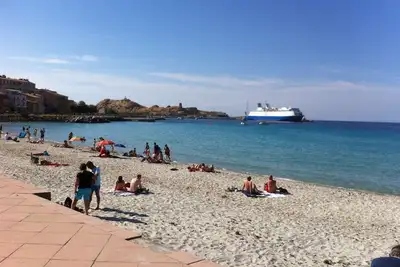 Image de T3 a 2 pas de la plage et 150m du centre ville