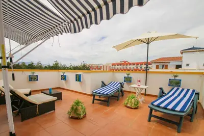 Image de Appartement 2 chambres avec 2 terrasses situé au 2ème étage.