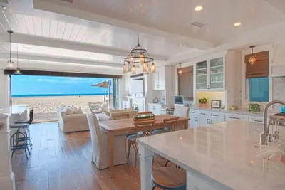 Image de Maison de plage de luxe sur le sable