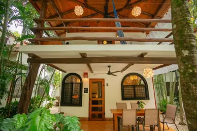 Image de Villa Rio - Piscine ombragée dans la jungle, cuisine, 2 chambres, superbes patios, promenade à la plage de Samara