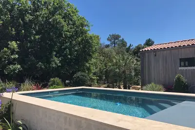 Image de ÎLE D’Oleron : Plage à pied-Piscine chauffée-Très belle maison en pleine nature.