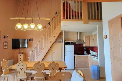 Image de Appartement Duplex 7p - Balcon Sud - Cheminée - WiFi - Parking - Animaux admis