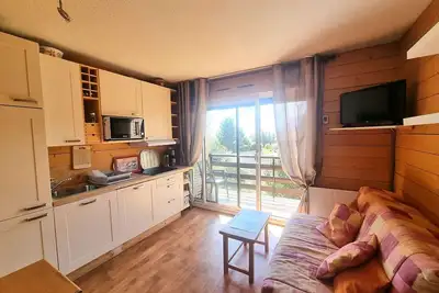 Image de Studio 4/6 pers. , Chaillol 1600, proche ski/rando, balcon S/O, Tv, lave-vaisselle, animaux ok.