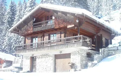 Image de Chalet 10 Personnes Sur Les Pistes Avec Spa